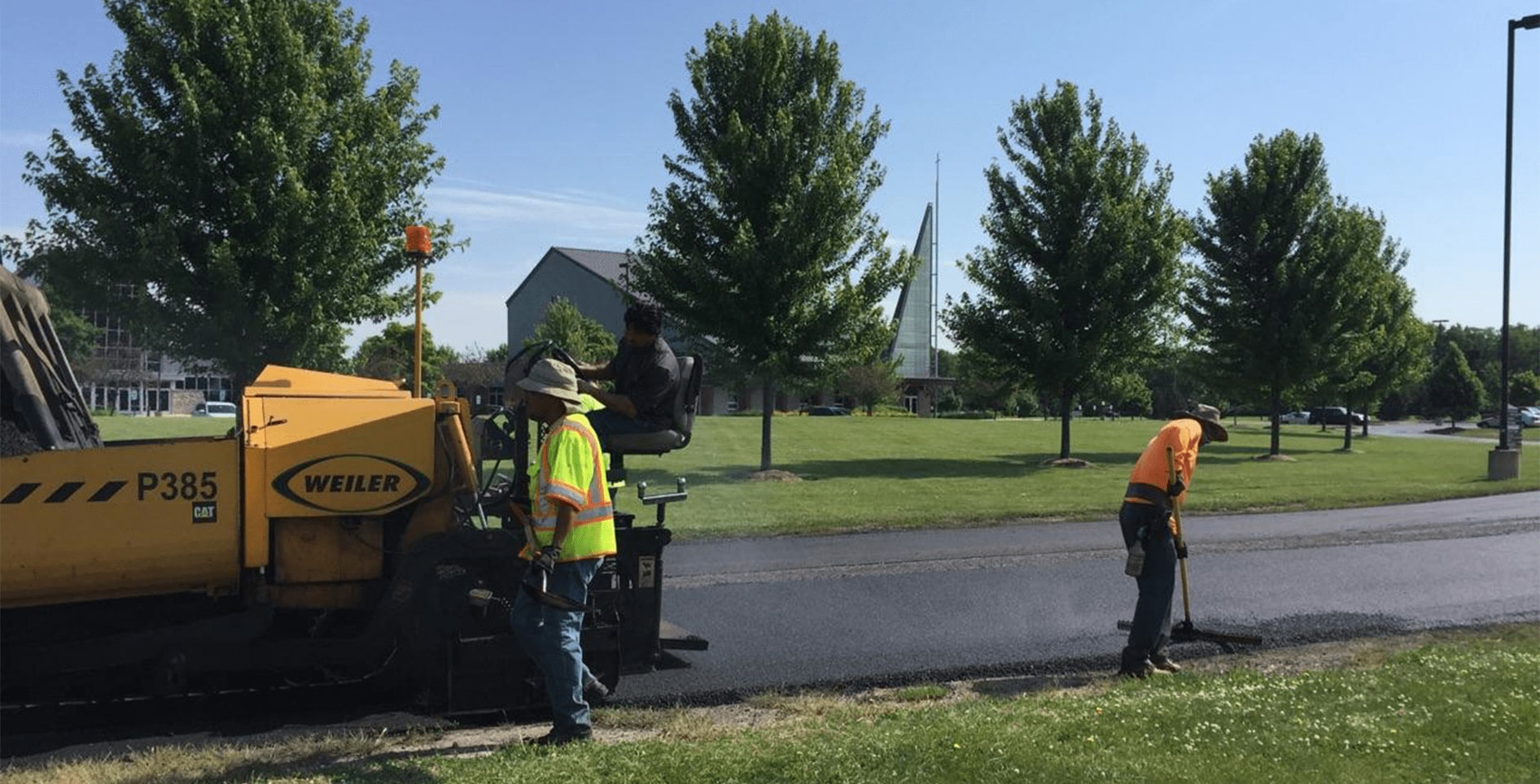 let's pave team in lisle laying new concrete down